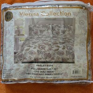 Paisley Stem Quilt Set - Cream and Gray
